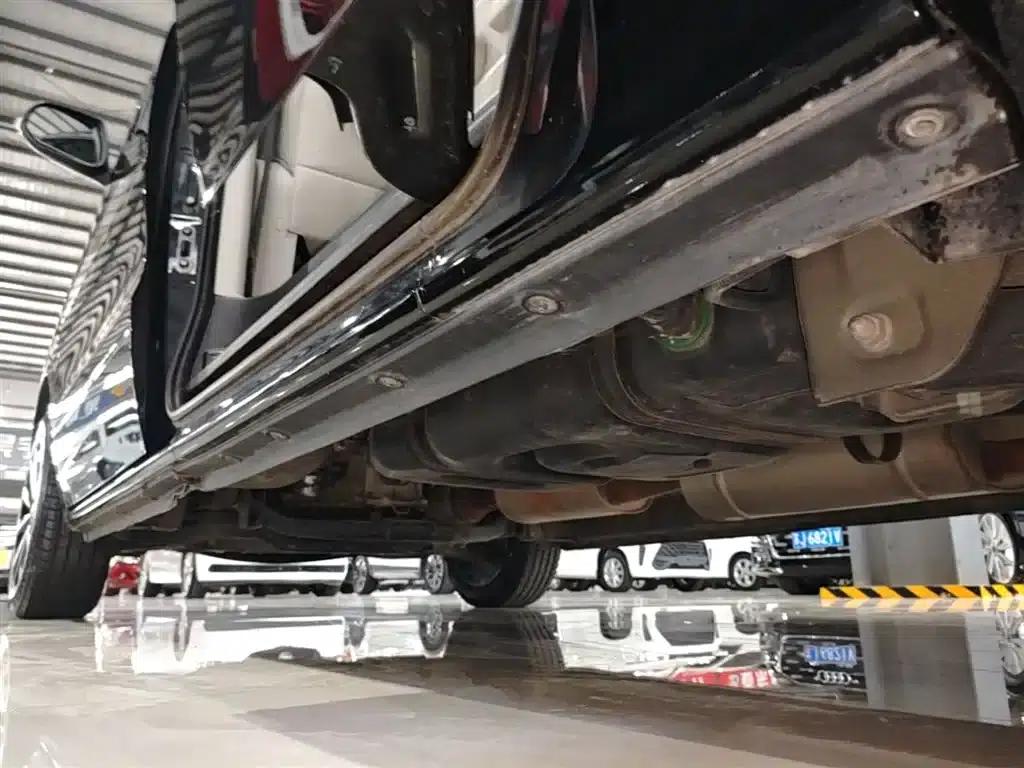 Fengxing M7 2022 Leading Edition 2.0T Automatic Marquis Version — миниатюра 21