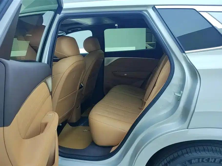 Dongfeng Fengshen L8 2025 Model 185KM Dream Edition — миниатюра 11