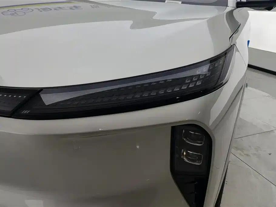 Dongfeng Fengshen L8 2025 Model 185KM Dream Edition — миниатюра 5