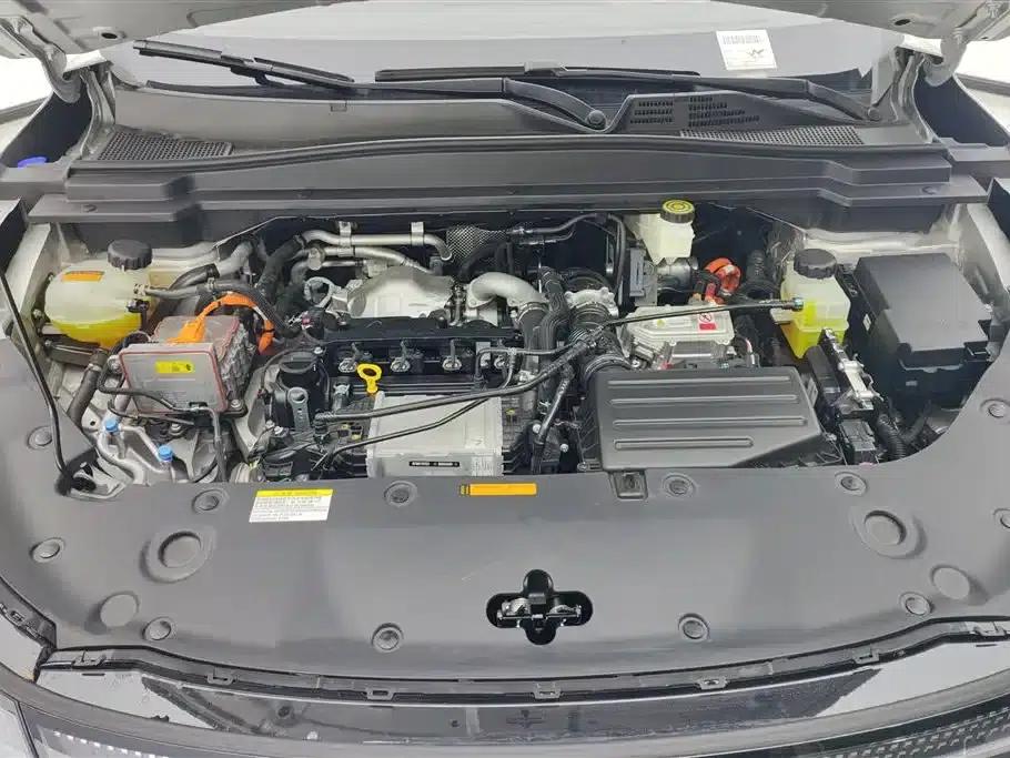 Dongfeng Fengshen L8 2025 Model 185KM Dream Edition — миниатюра 10