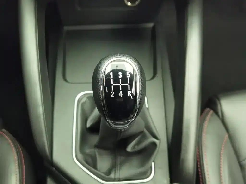 Fengguang 500 2022 Model 1.5L Manual Enjoyment Edition — миниатюра 13