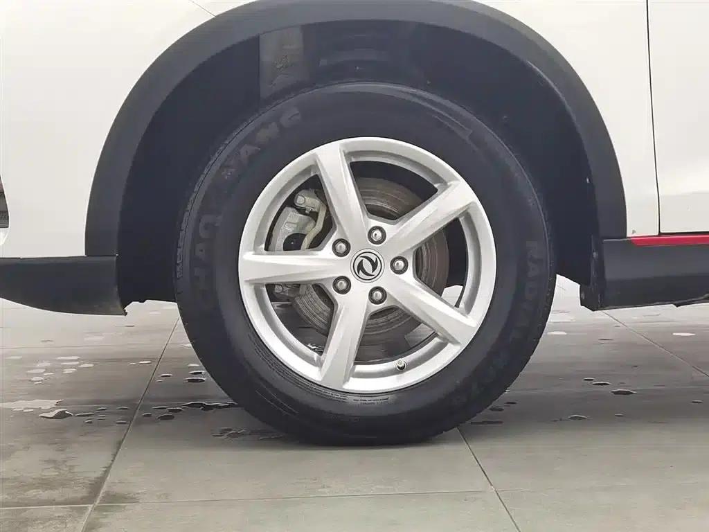 Fengguang 500 2022 Model 1.5L Manual Enjoyment Edition — миниатюра 17
