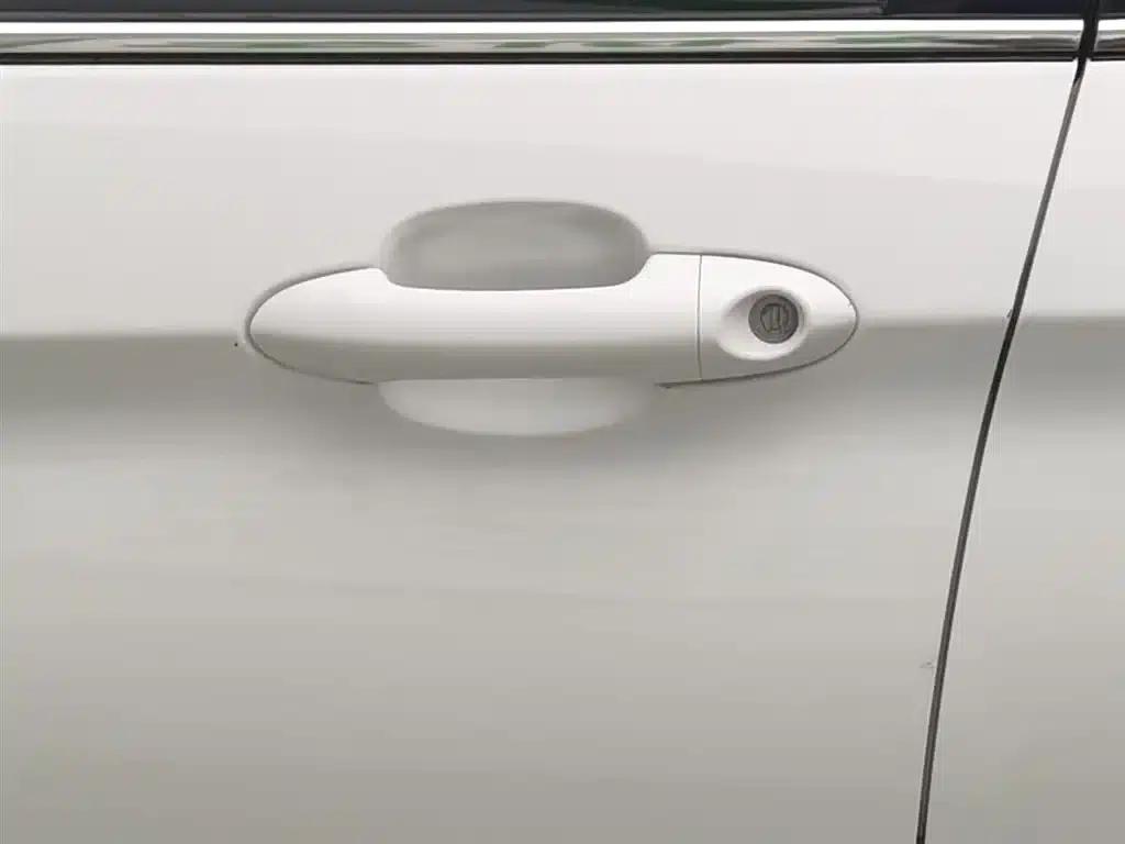 Fengguang 500 2022 Model 1.5L Manual Enjoyment Edition — миниатюра 18