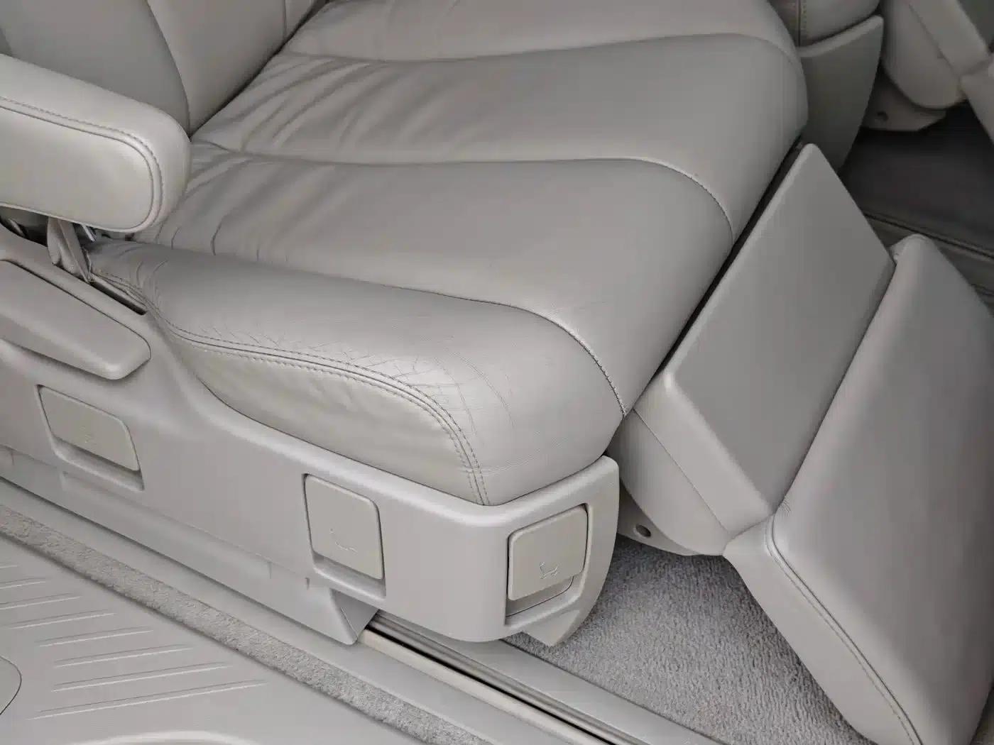 2007 Previa 3.5L 7-seater Luxury — миниатюра 16