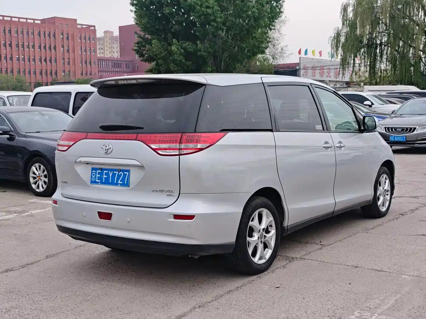 2007 Previa 3.5L 7-seater Luxury — миниатюра 4
