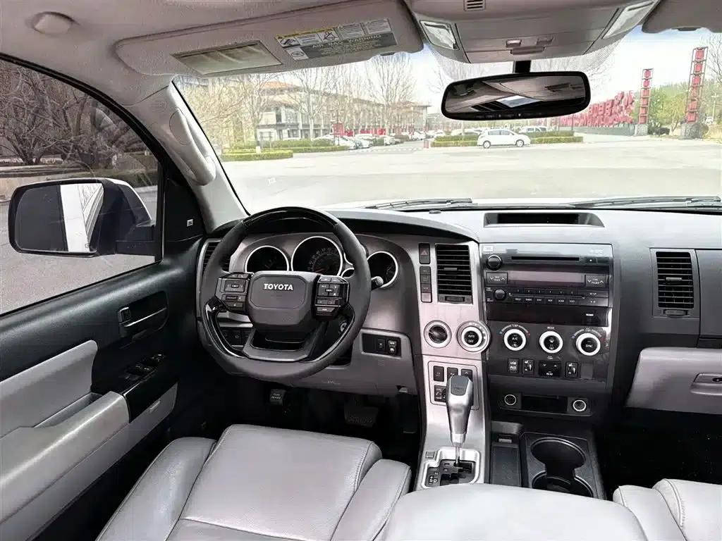 Sequoia 2016 5.7L Hennessy Edition — миниатюра 16