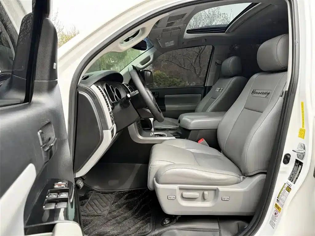 Sequoia 2016 5.7L Hennessy Edition — миниатюра 7