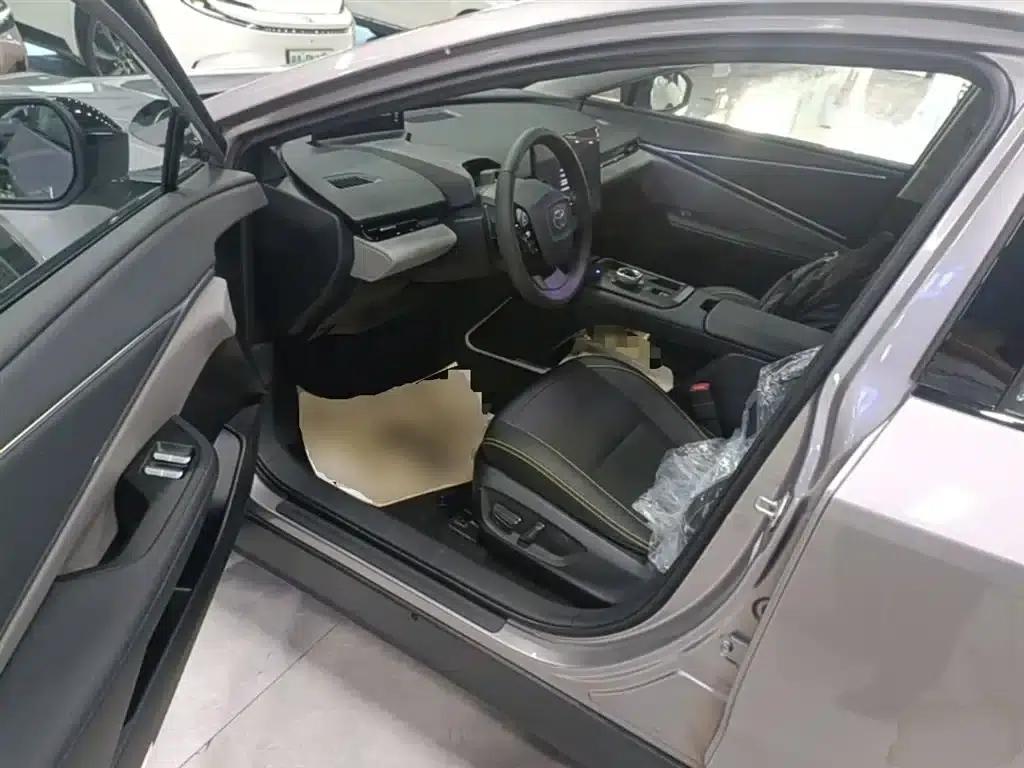 Toyota BZ5 2025 550 PRO — миниатюра 16