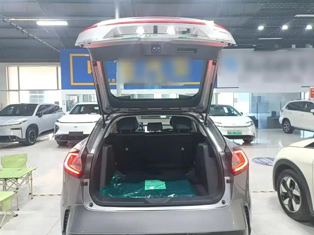 Toyota BZ5 2025 550 PRO — миниатюра 19