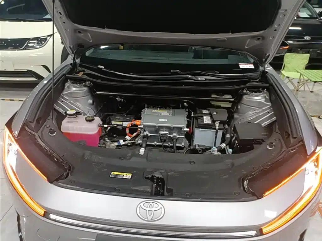 Toyota BZ5 2025 550 PRO — миниатюра 20
