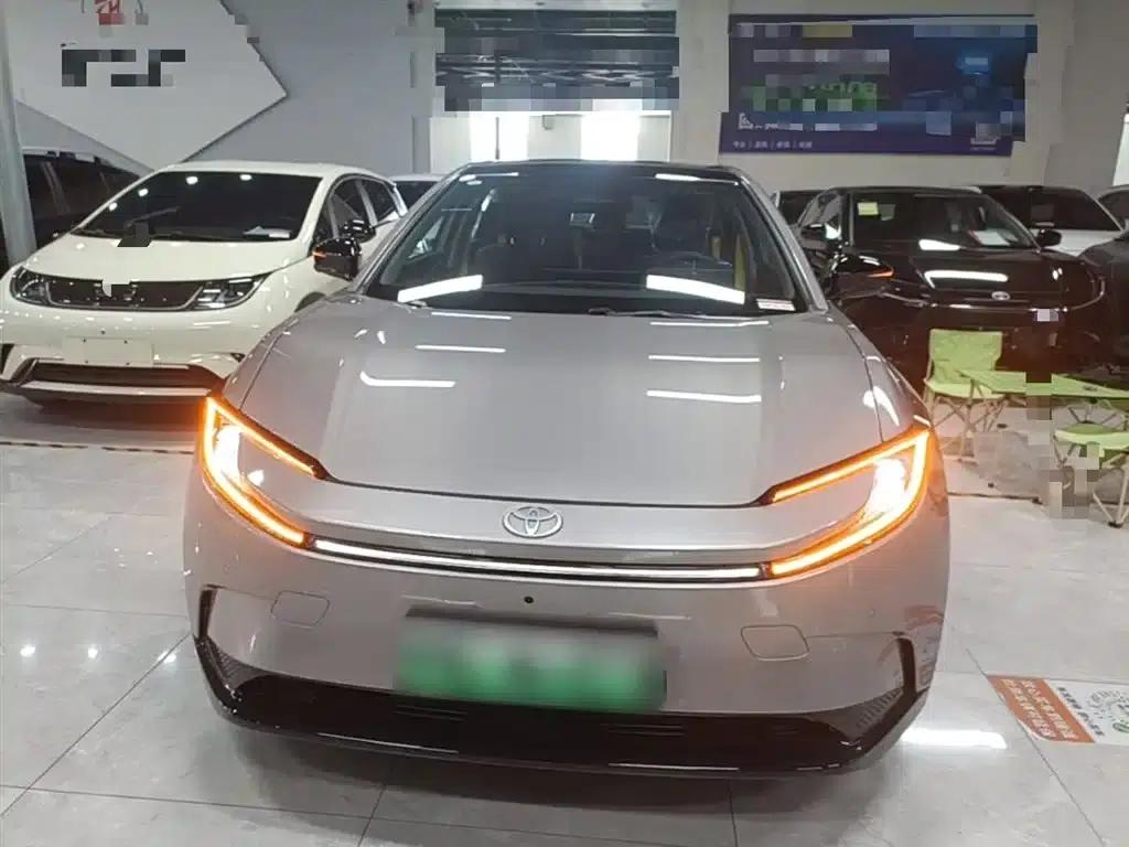 Toyota BZ5 2025 550 PRO — миниатюра 3