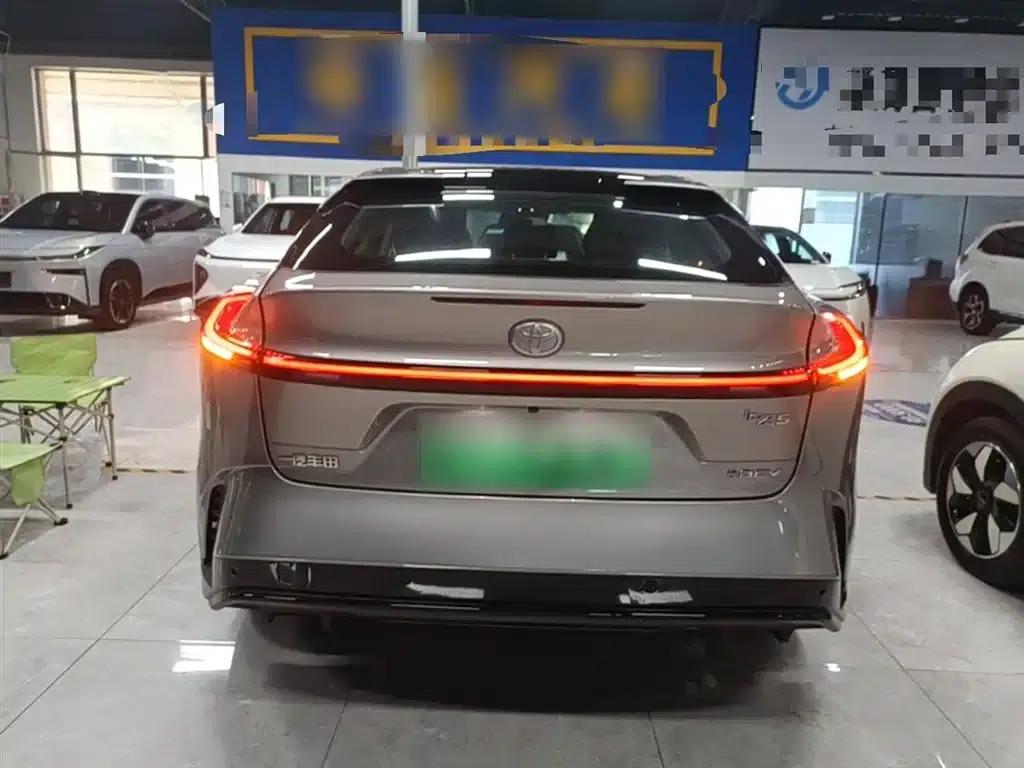 Toyota BZ5 2025 550 PRO — миниатюра 6