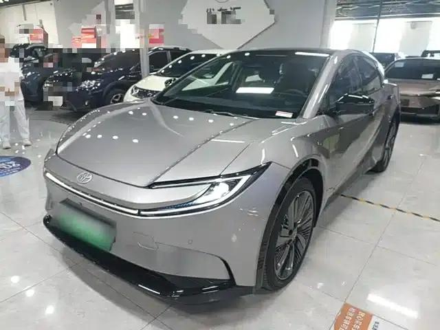 Toyota BZ5 2025 550 PRO