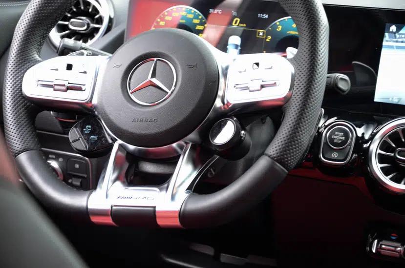 Mercedes-Benz GLA AMG 2022 AMG GLA 35 4MATIC — миниатюра 25