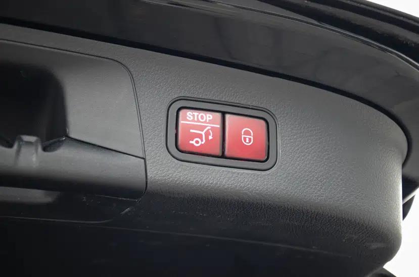 Mercedes-Benz GLA AMG 2022 AMG GLA 35 4MATIC — миниатюра 27