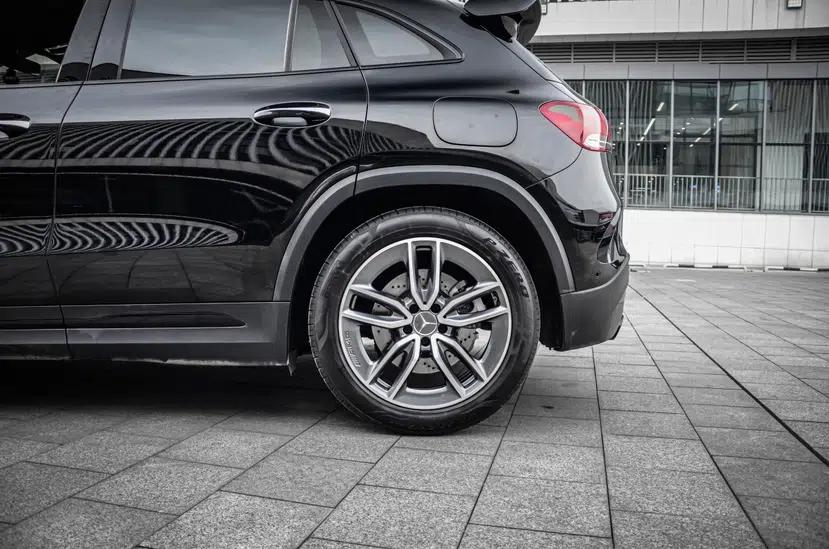 Mercedes-Benz GLA AMG 2022 AMG GLA 35 4MATIC — миниатюра 9