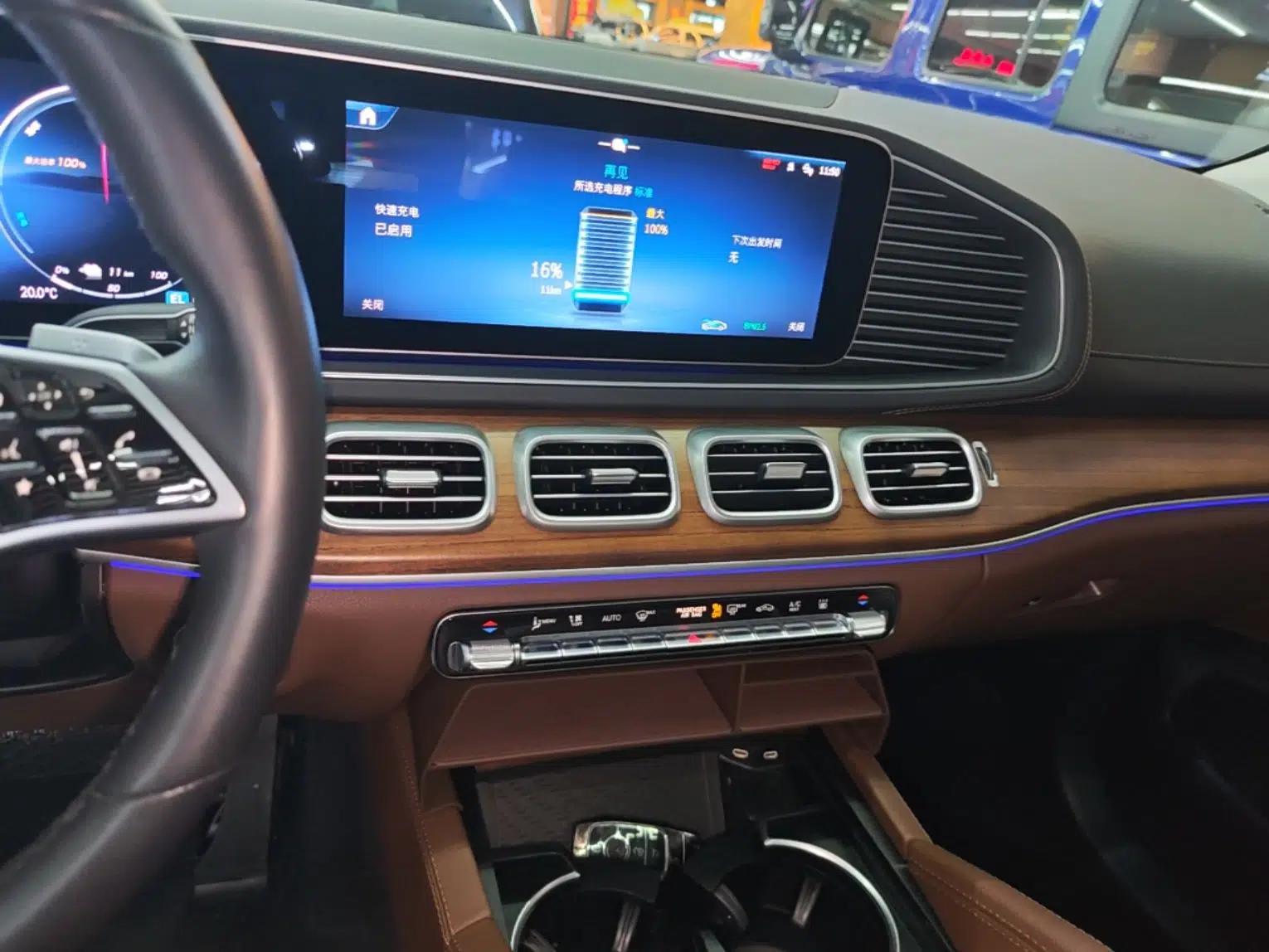 Mercedes-Benz GLE New Energy 2024 GLE 400 e 4MATIC — миниатюра 16