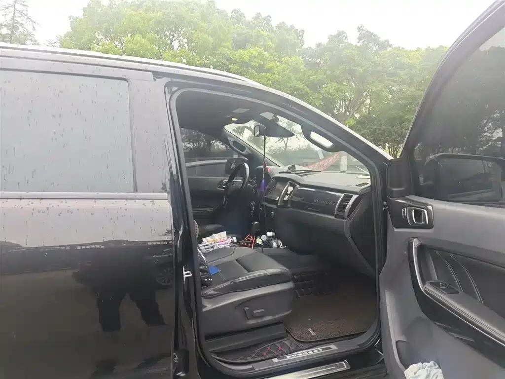 2016 Ford Everest 2.0T Gasoline Automatic 4WD Flagship Edition — миниатюра 20