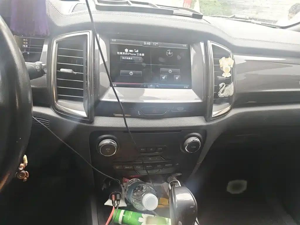 2016 Ford Everest 2.0T Gasoline Automatic 4WD Flagship Edition — миниатюра 6