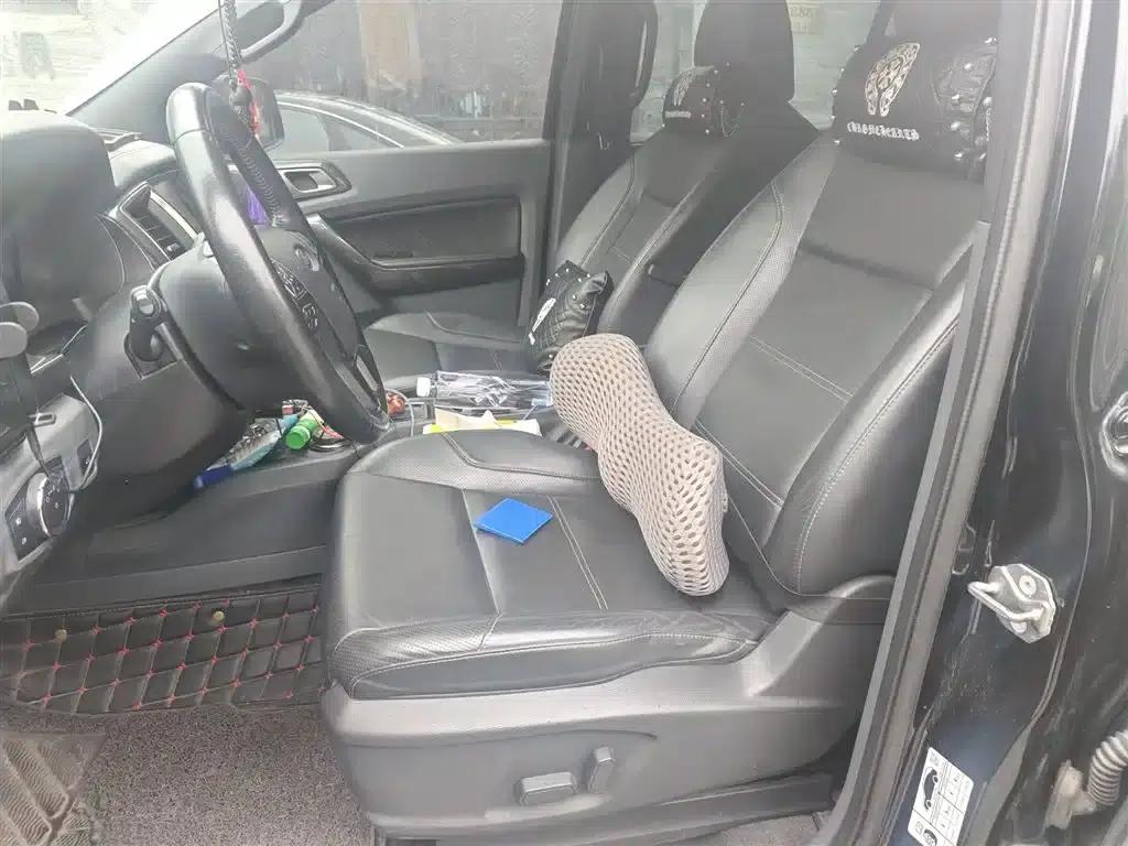 2016 Ford Everest 2.0T Gasoline Automatic 4WD Flagship Edition — миниатюра 8