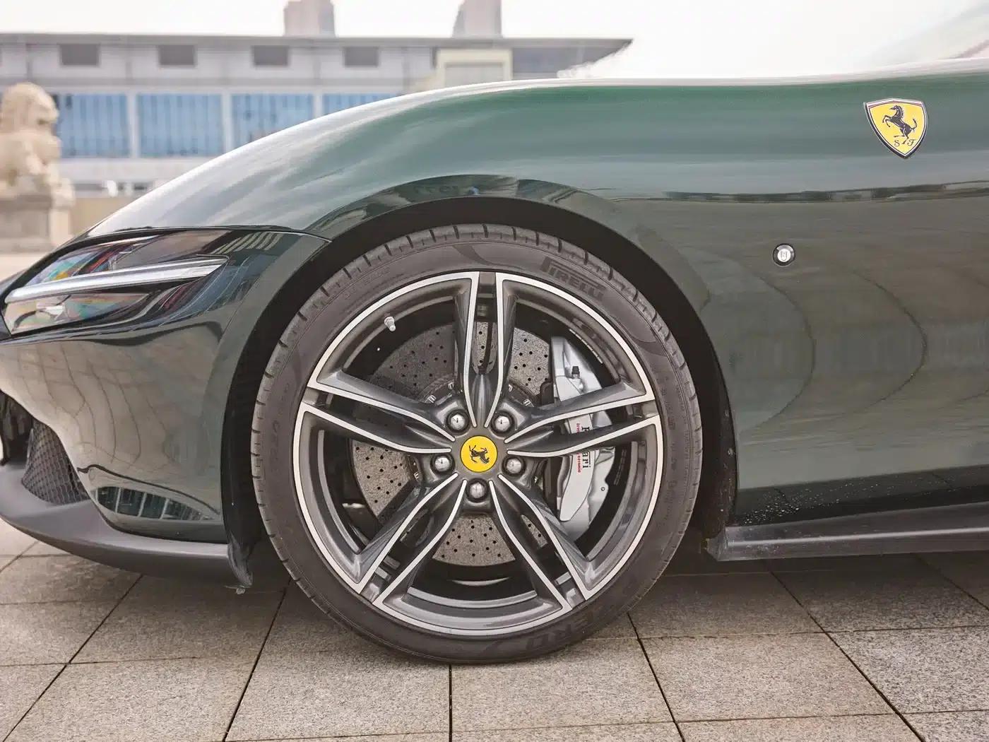 Roma 2020 3.9T V8 — миниатюра 5