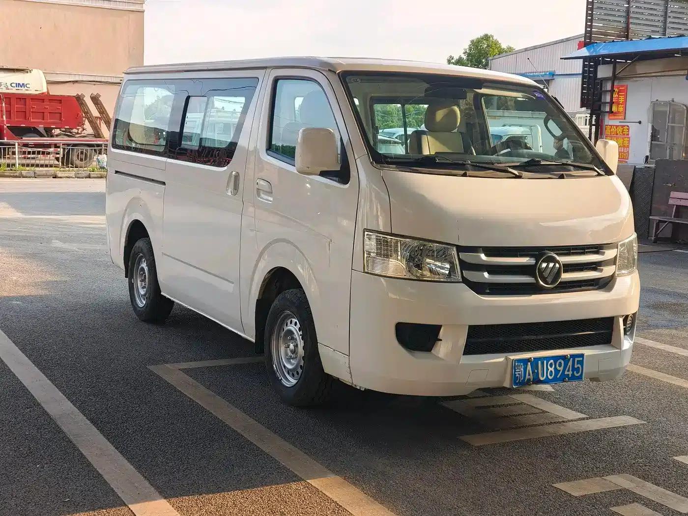 Fengjing G7 2017 2.0L Short Wheelbase Commercial Van Flat Top 6 Seats 4Q20M — миниатюра 3