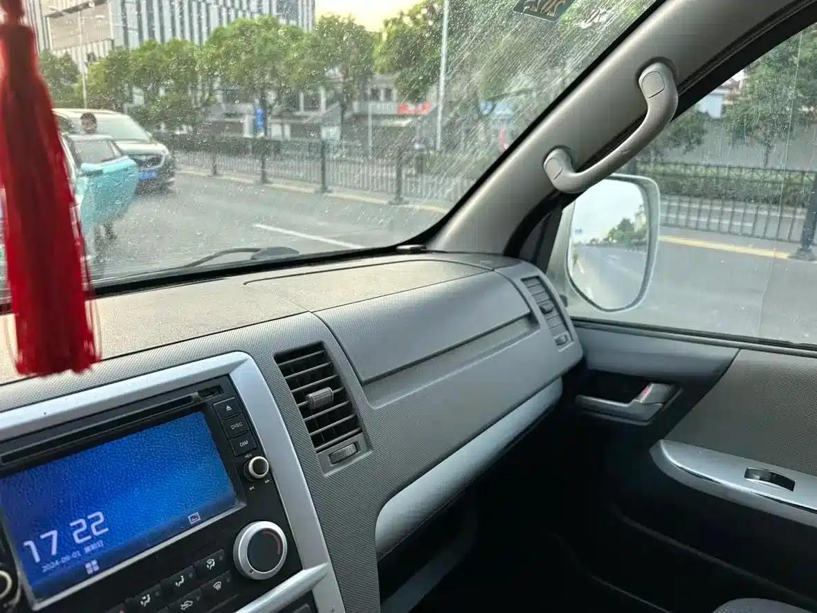 Fengjing G7 2017 2.0L Long Wheelbase Commercial Van High Roof 6 Seats 4Q20M — миниатюра 9
