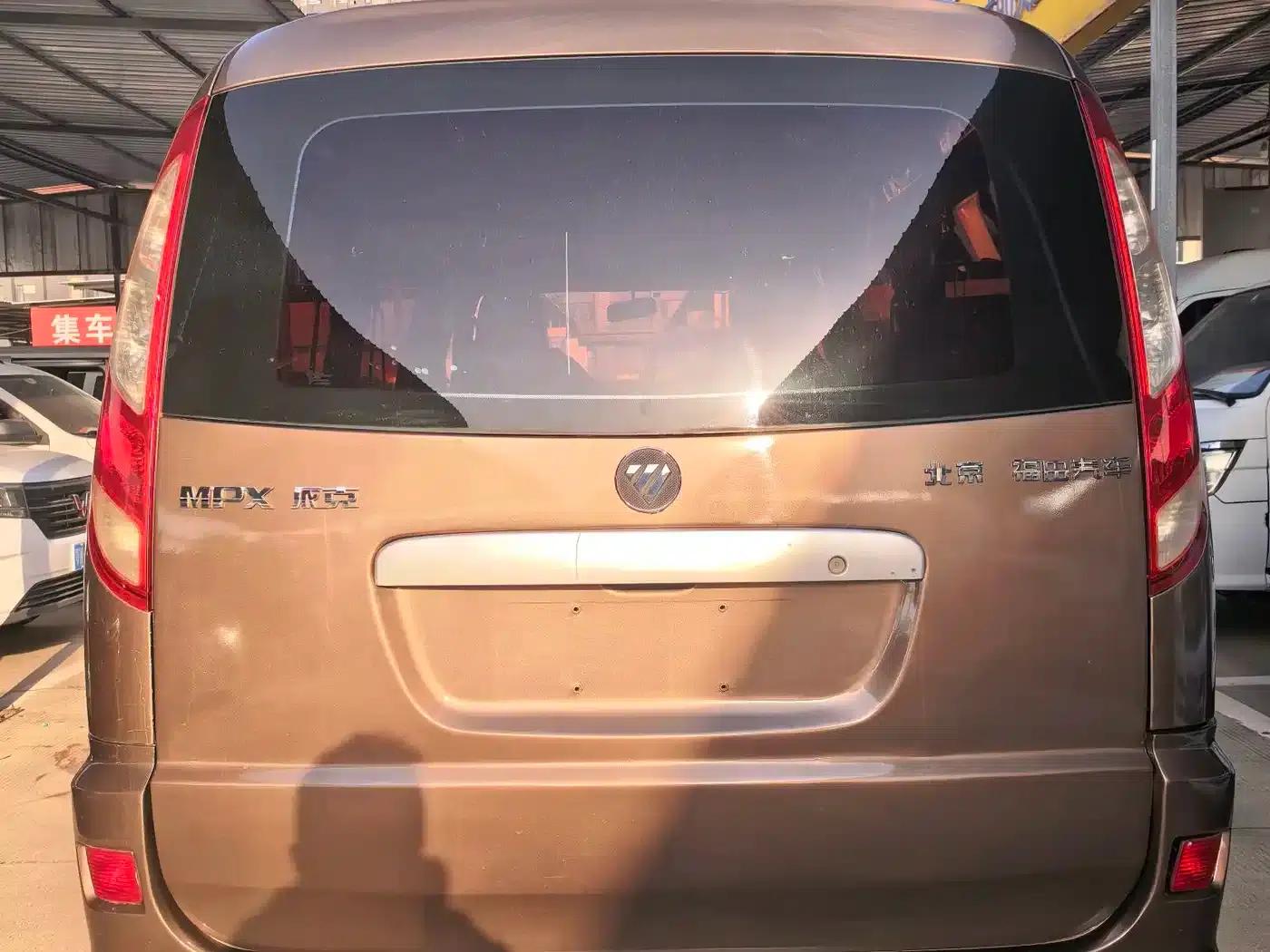 2016 MPV E 2.0L Express Edition 4Gi-VVT — миниатюра 4