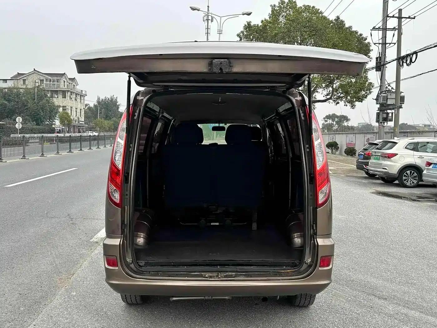 2017 MPV Parker E 2.0L New Express Long Wheelbase 4G63 — миниатюра 4