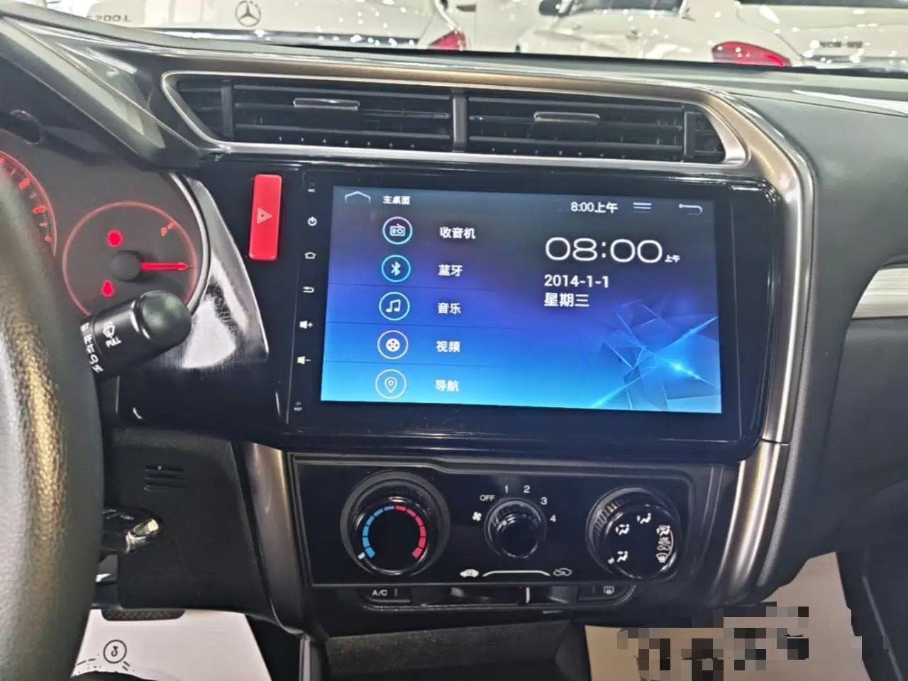 Honda Greiz 2016 1.5L CVT Classic Edition — миниатюра 16
