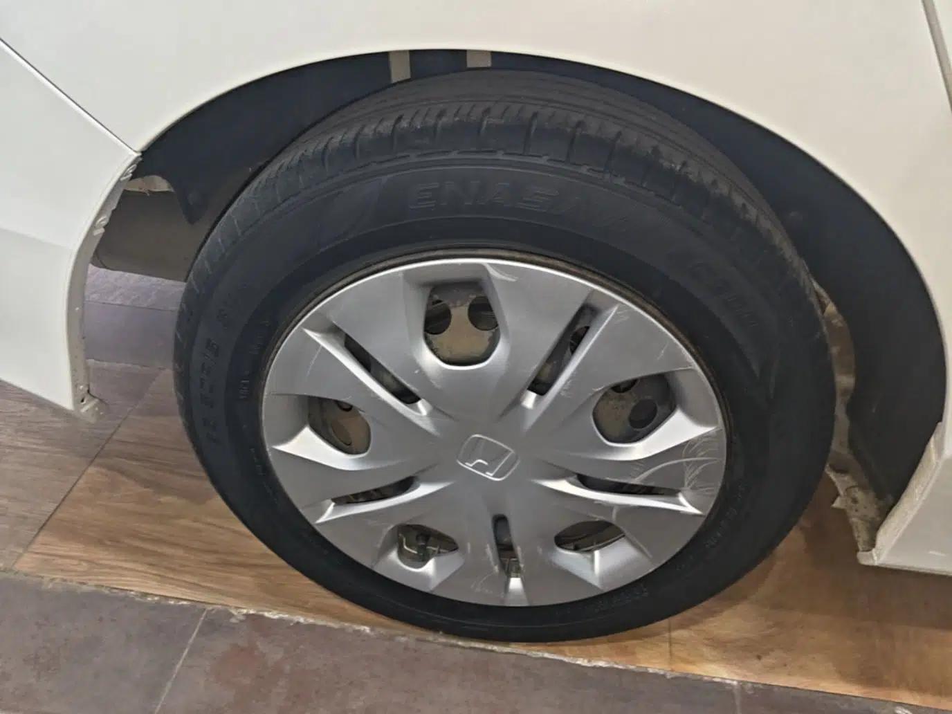 Honda Greiz 2016 1.5L CVT Classic Edition — миниатюра 10