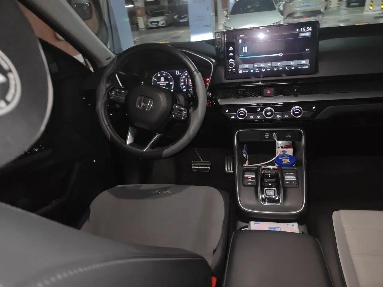 Honda CR-V New Energy 2023 2.0L ePHEV Luxury Edition — миниатюра 11