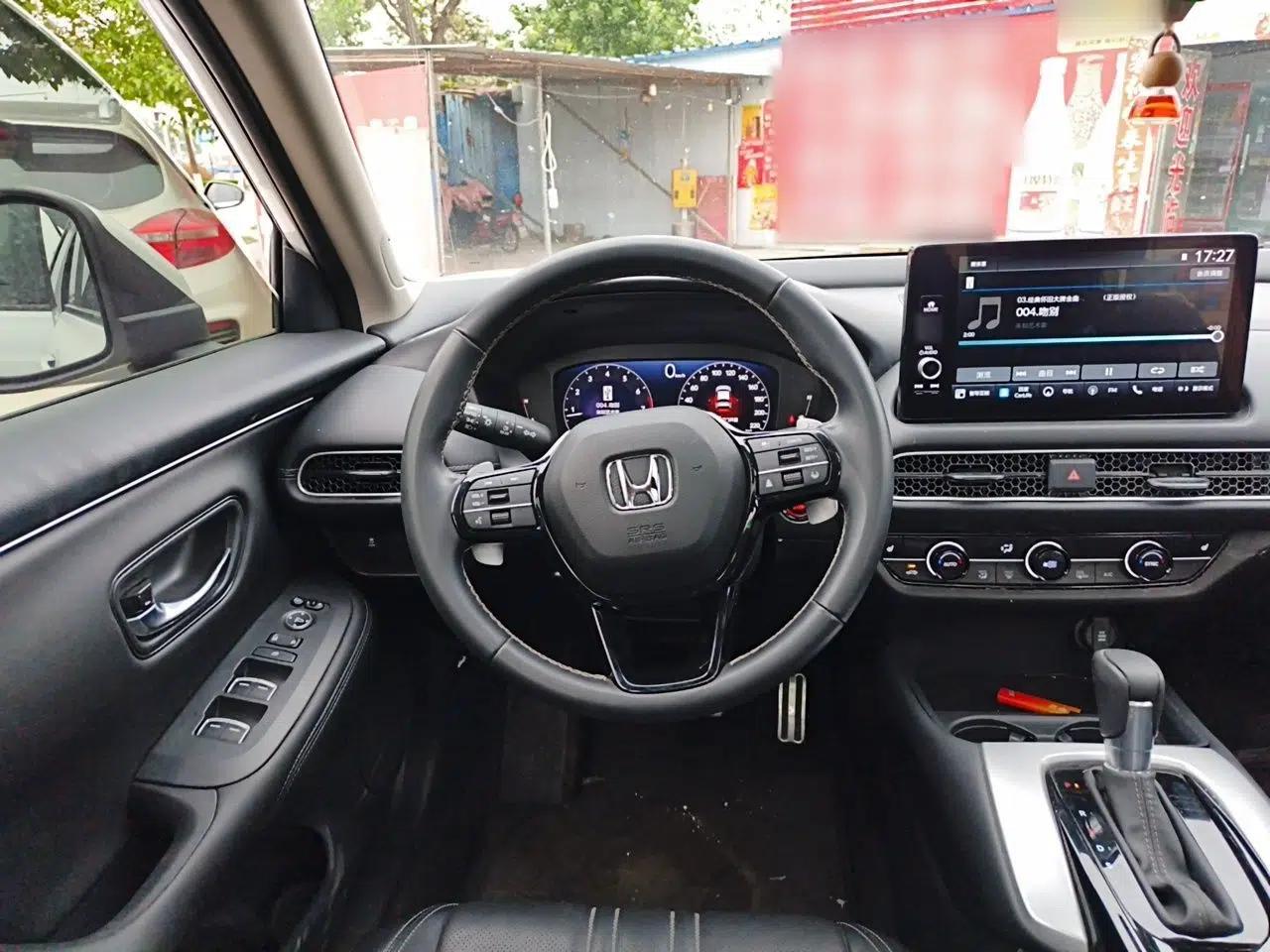 Honda HR-V 2023 240TURBO Prestige Edition — миниатюра 11