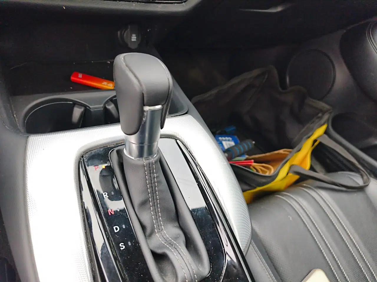 Honda HR-V 2023 240TURBO Prestige Edition — миниатюра 15