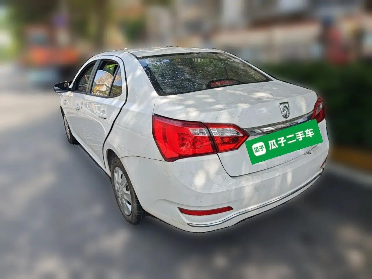 Baojun 630 2016 1.5L Manual Standard Edition — миниатюра 4