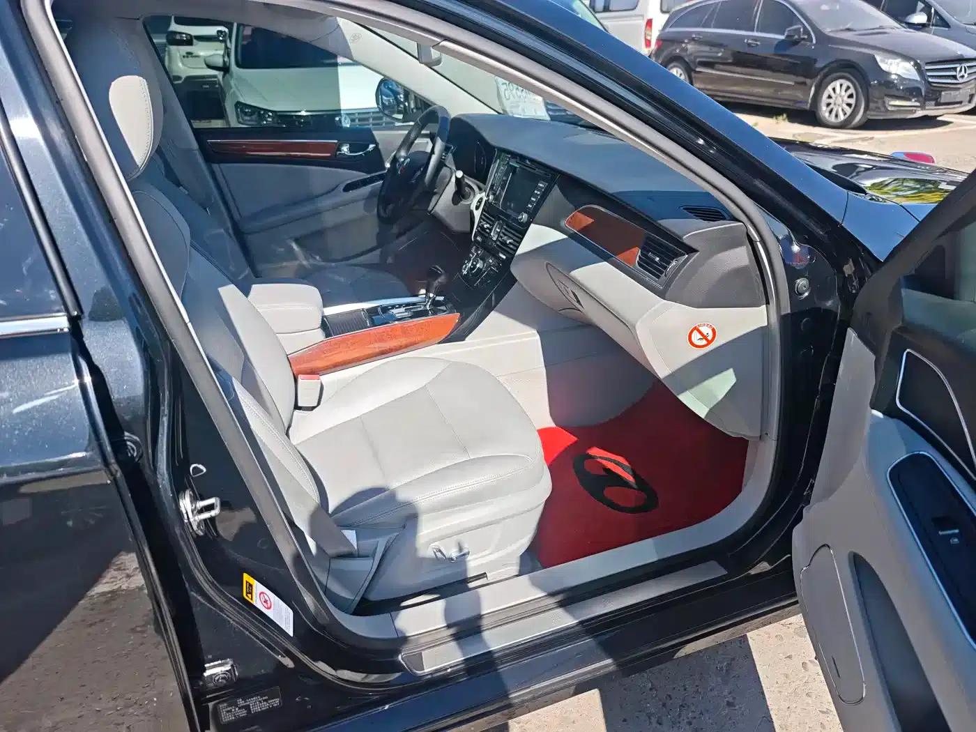 Hongqi H7 2015 2.0T Luxury Edition — миниатюра 10