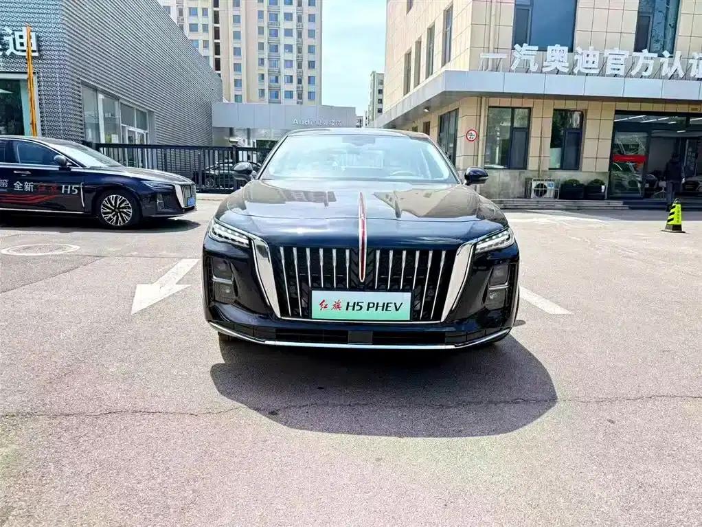 Hongqi H5 PHEV 2025 130 Super Hybrid Edition — миниатюра 4