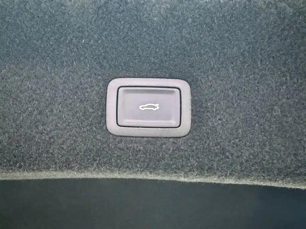 Hongqi Tiangong 05 2025 Model 550 Smart Selection Edition — миниатюра 12