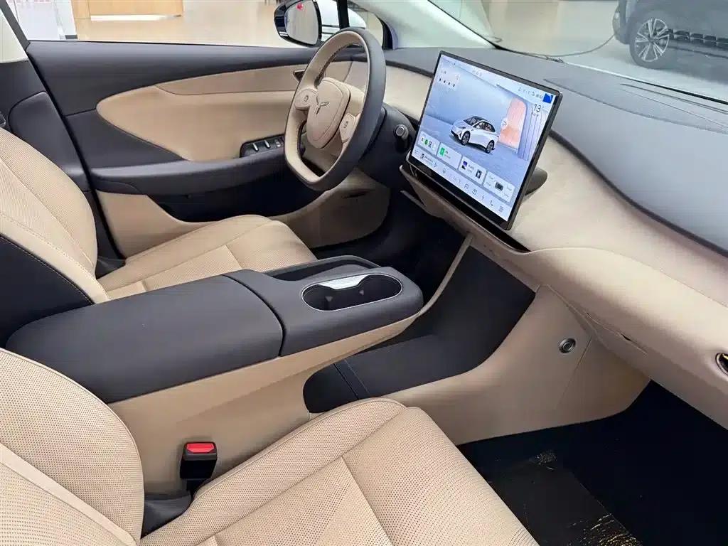 Hongqi Tiangong 05 2025 Model 550 Smart Selection Edition — миниатюра 14
