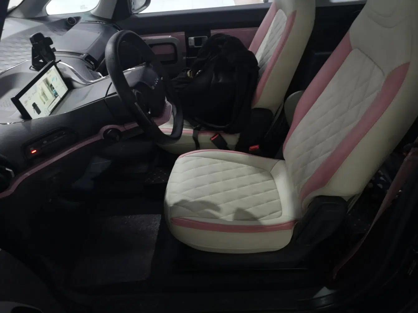 Baojun E300 2020 Star Travel Edition — миниатюра 17