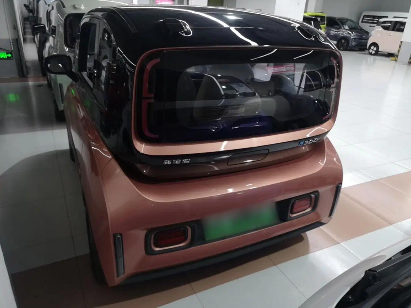Baojun E300 2020 Star Travel Edition — миниатюра 7