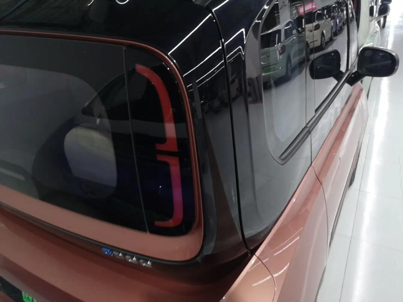 Baojun E300 2020 Star Travel Edition — миниатюра 8