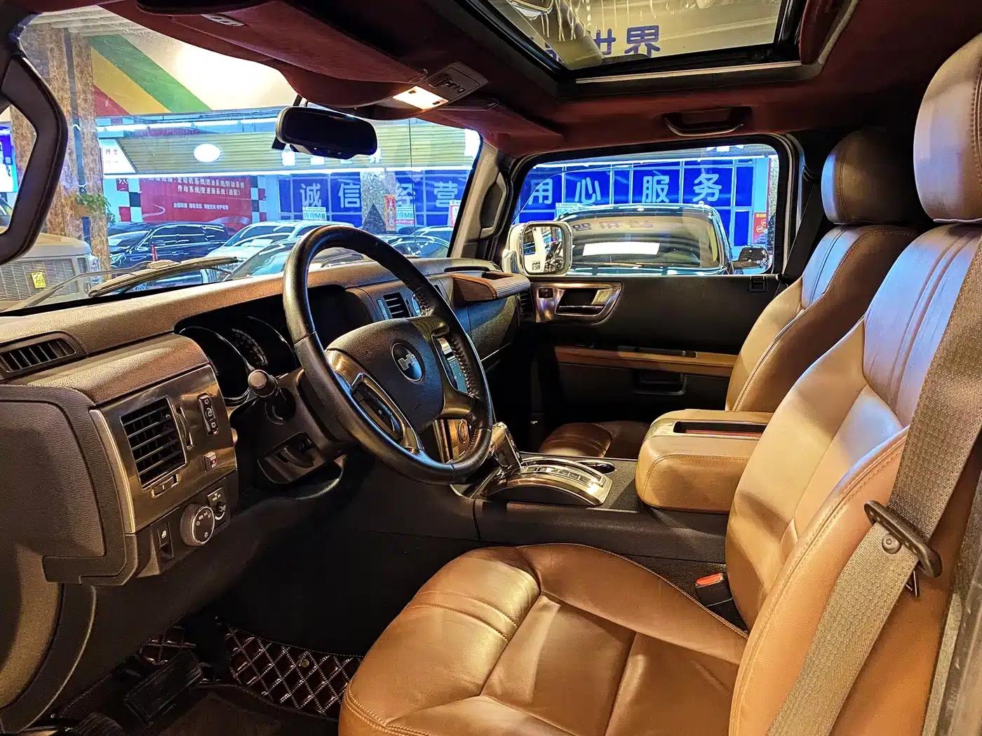 Hummer H2 2010 6.2L Extended Version — миниатюра 10