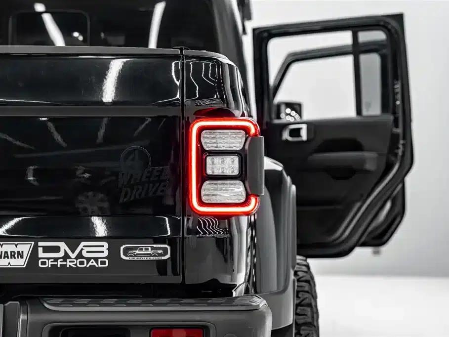 Gladiator 2022 3.6L First Edition — миниатюра 12