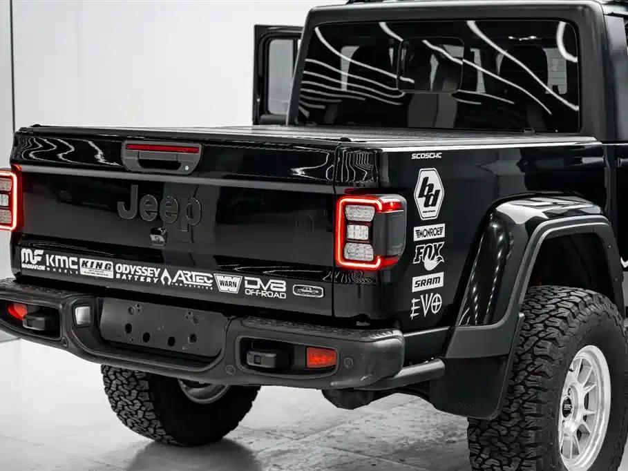 Gladiator 2022 3.6L First Edition — миниатюра 13