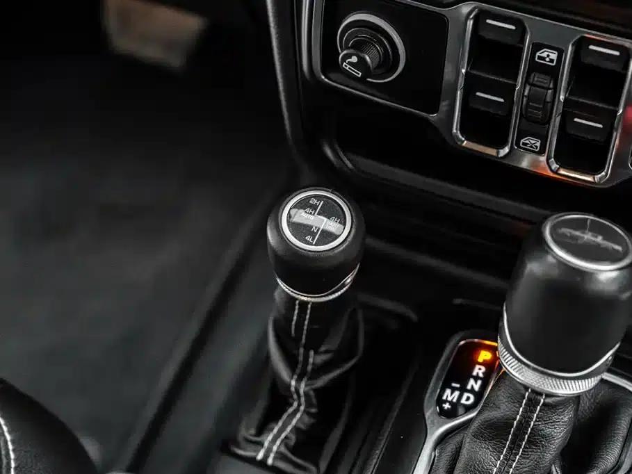 Gladiator 2022 3.6L First Edition — миниатюра 20