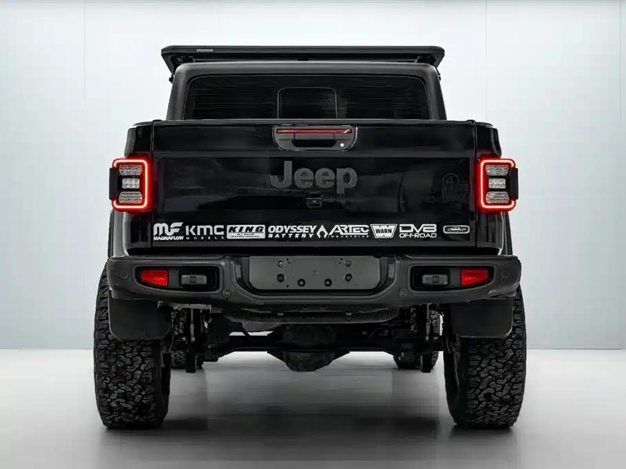 Gladiator 2022 3.6L First Edition — миниатюра 6