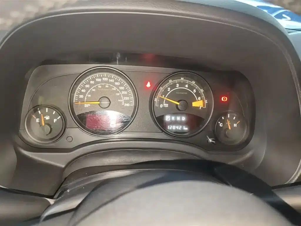 2014 Jeep Compass 2.4L Sport Edition — миниатюра 12
