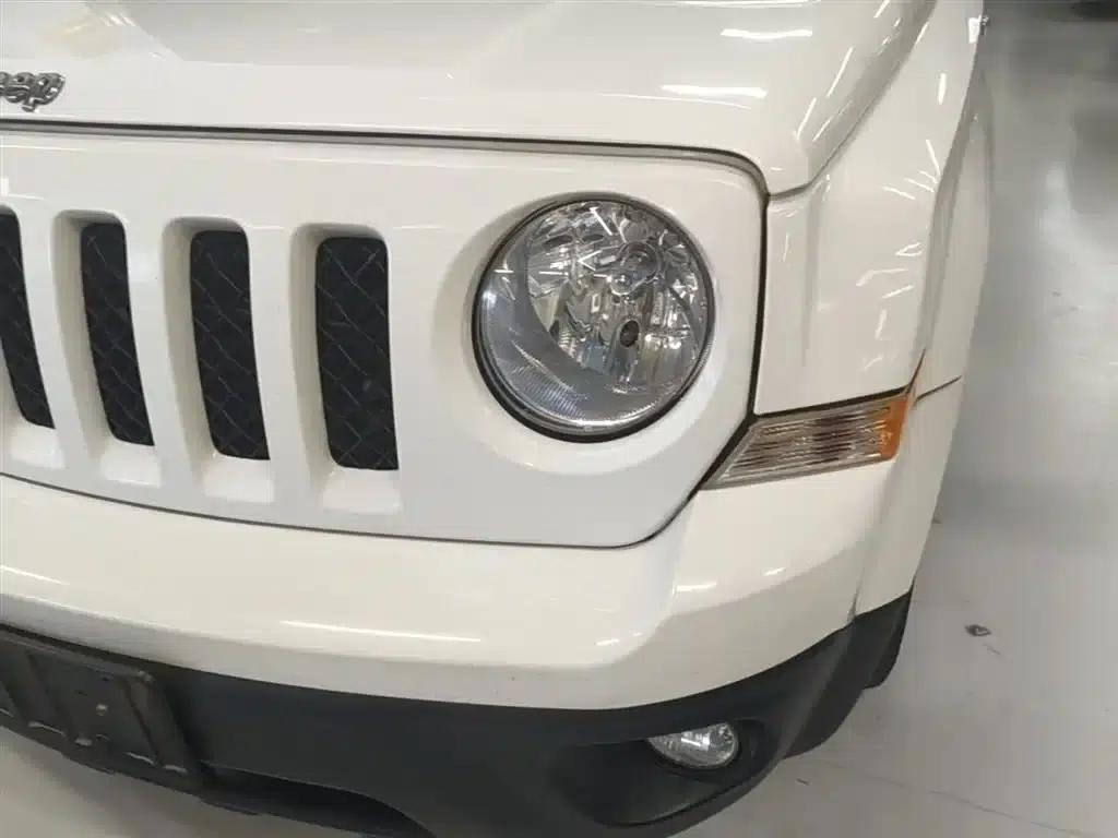 2014 Jeep Compass 2.4L Sport Edition — миниатюра 24