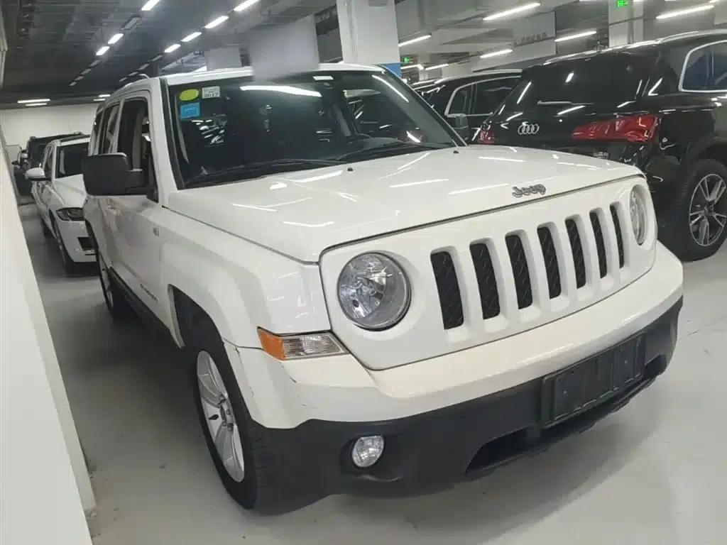 2014 Jeep Compass 2.4L Sport Edition — миниатюра 4